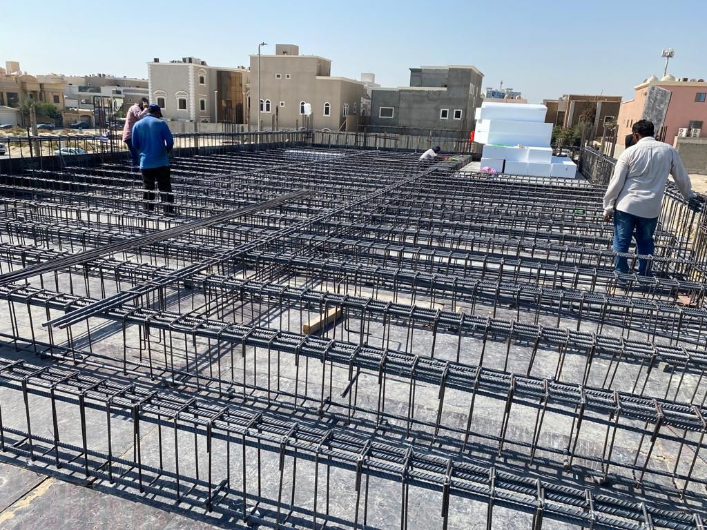Construction management on site